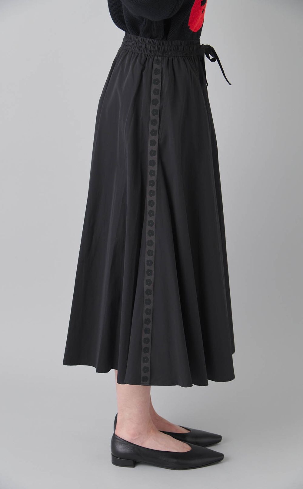 ギャザーフレアミディスカート