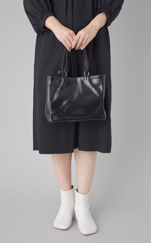 NUMERICハンドバック