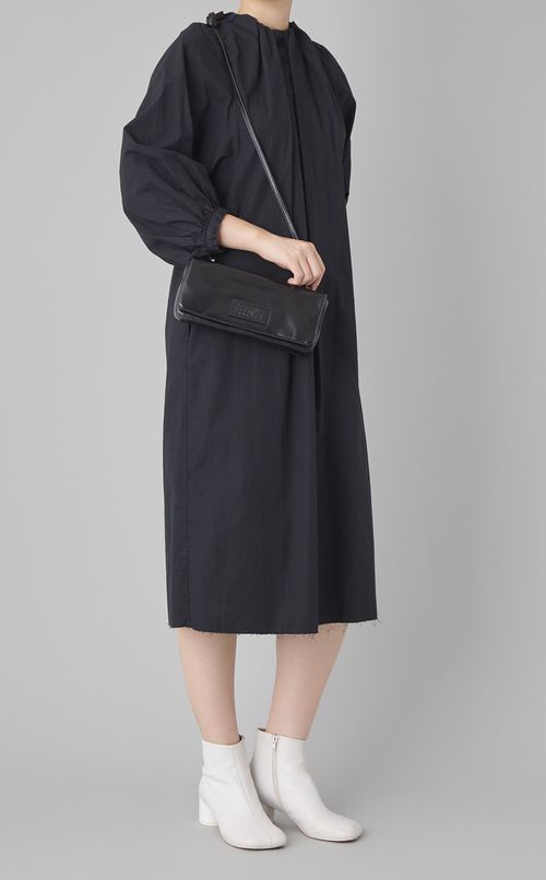 NUMERICショルダーバック