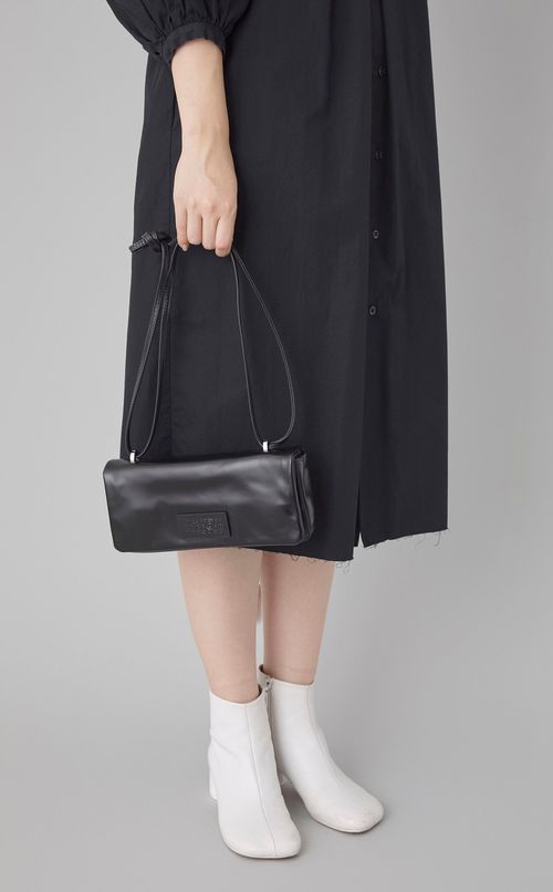 NUMERICショルダーバック