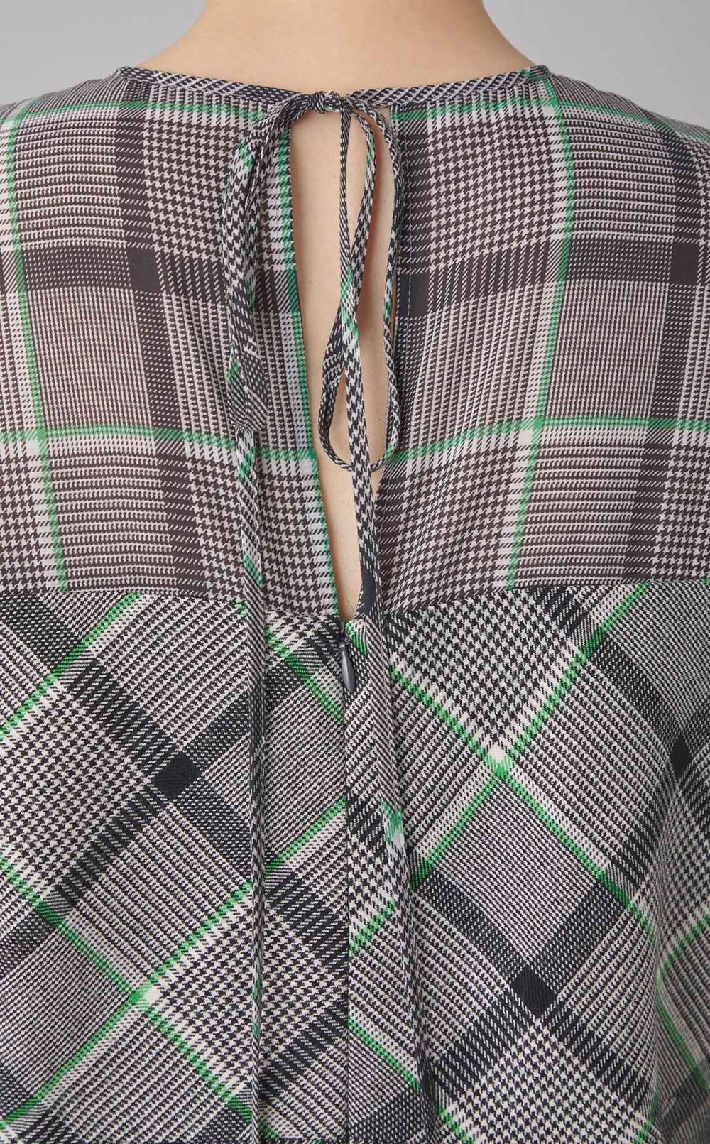 チェックプリントハーフシアーワンピース