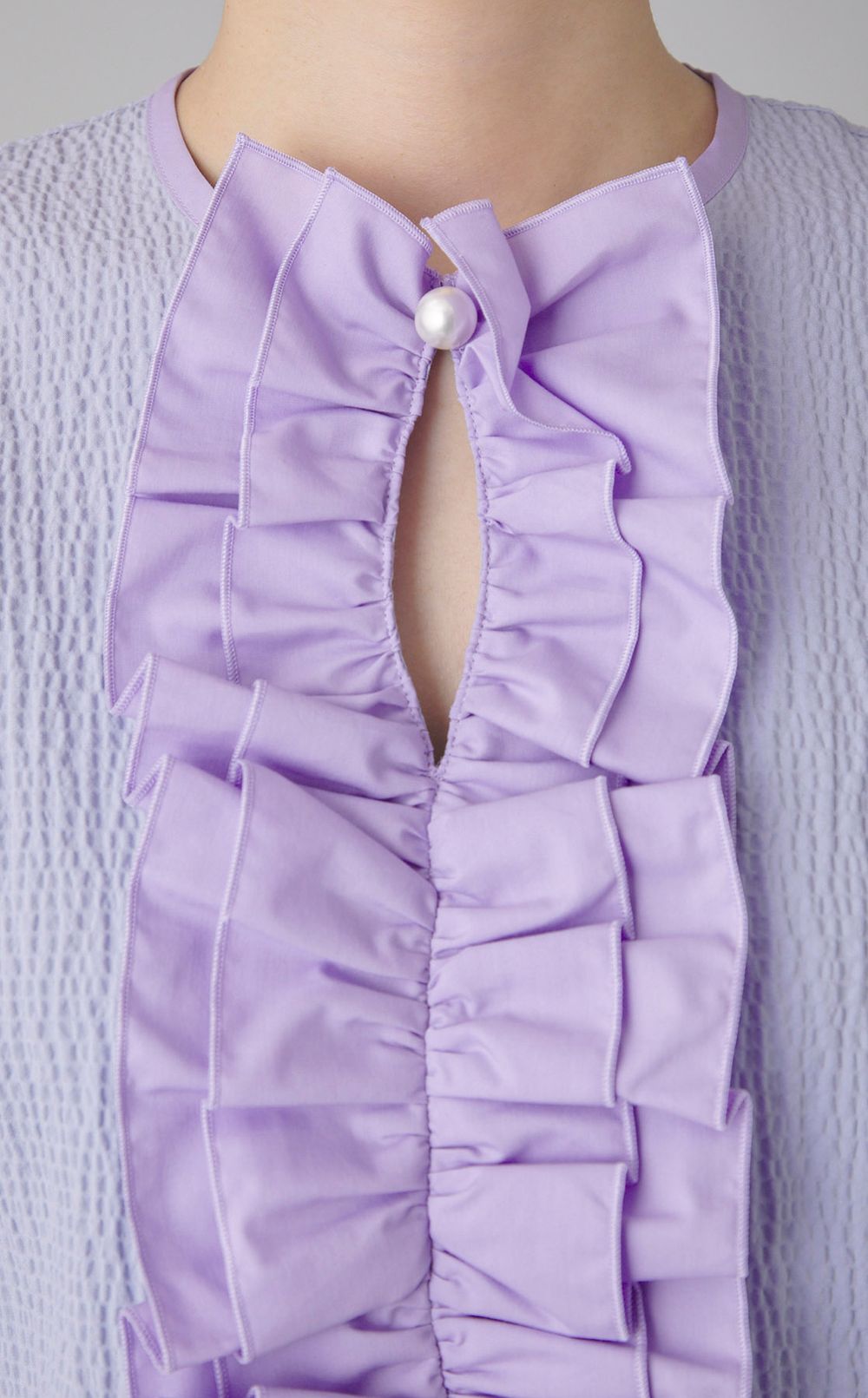 フリルスリーブブラウス