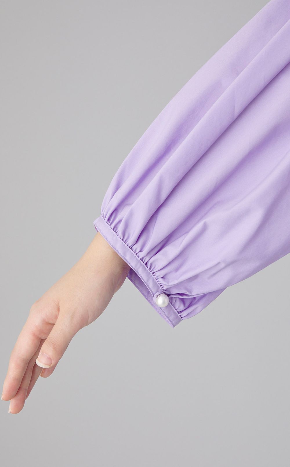 リボンテイルギャザーブラウス