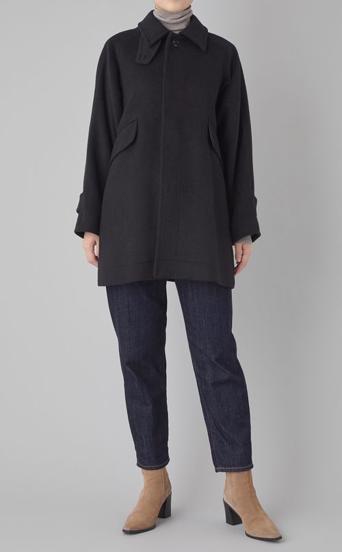 ウールバルマカーンコート