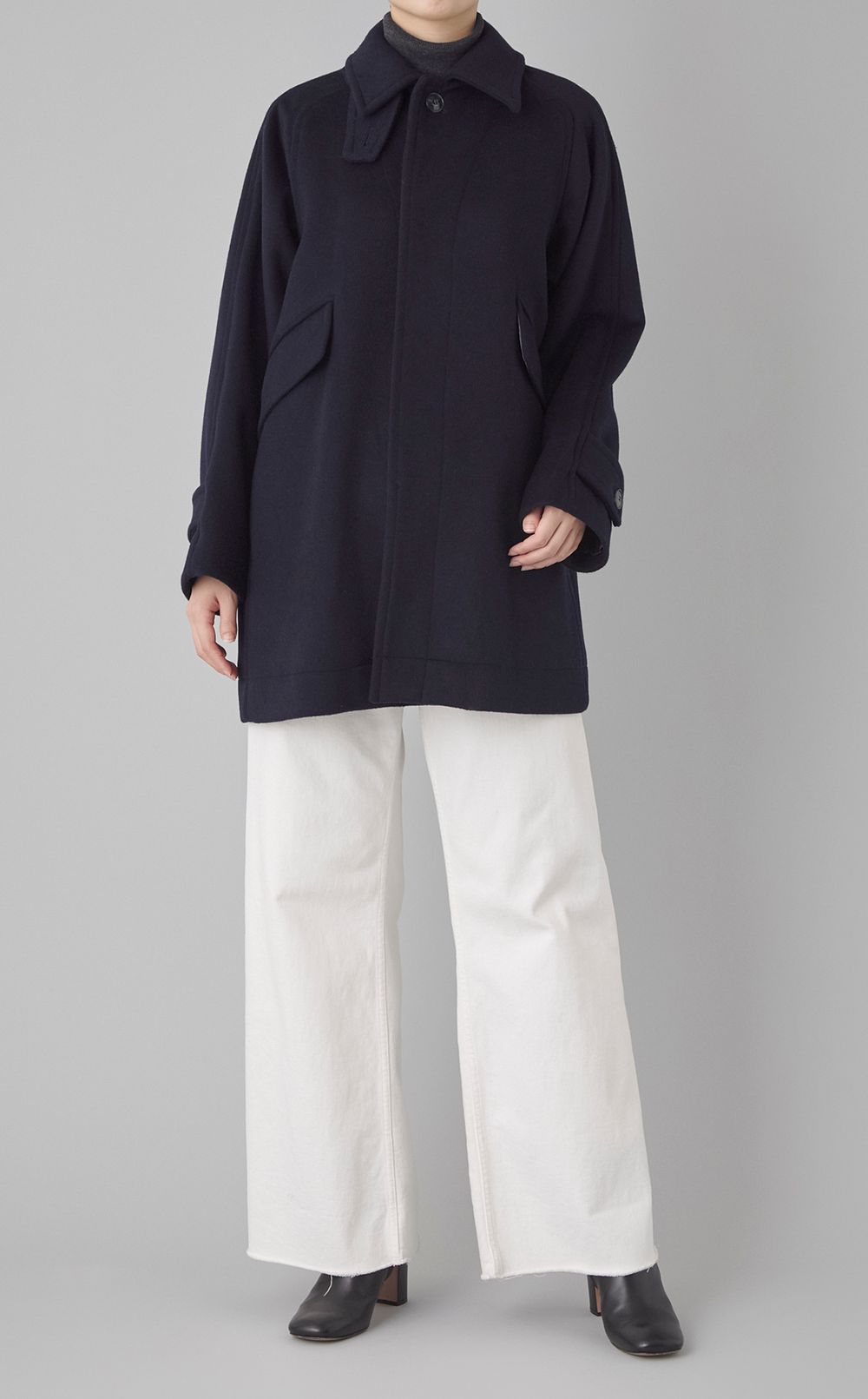 ウールバルマカーンコート