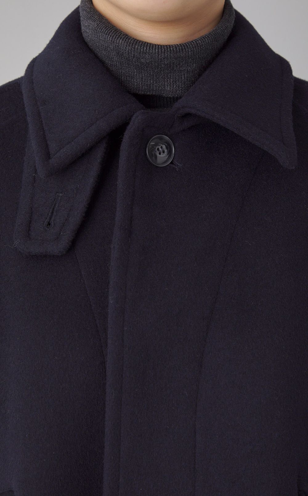 ウールバルマカーンコート