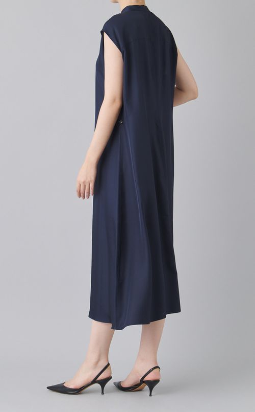 スリーブレスロングドレス