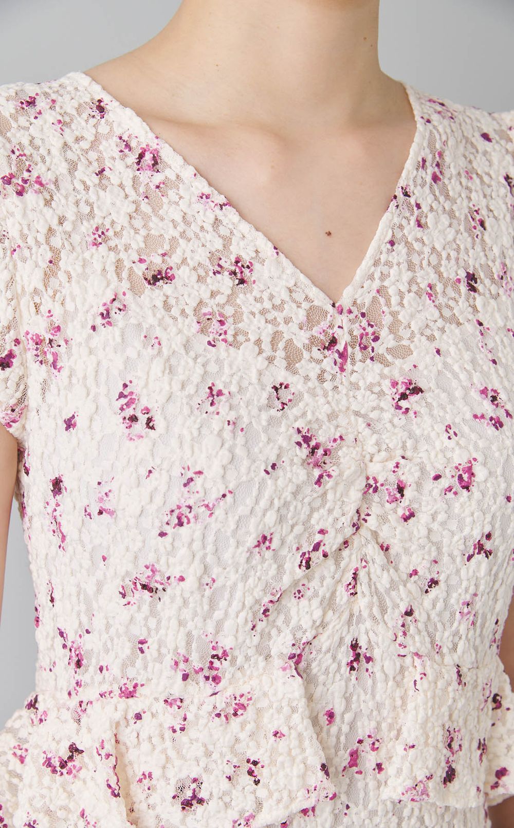 ピグメントフラワーワンピース