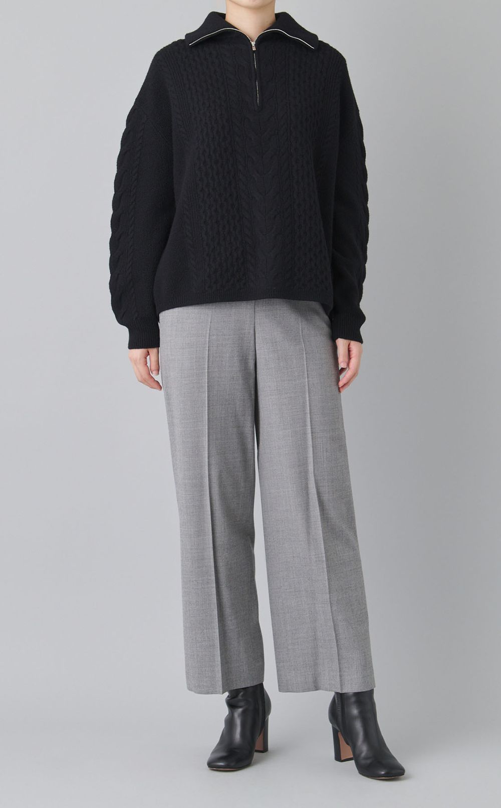 ハーフジップミドルゲージニット