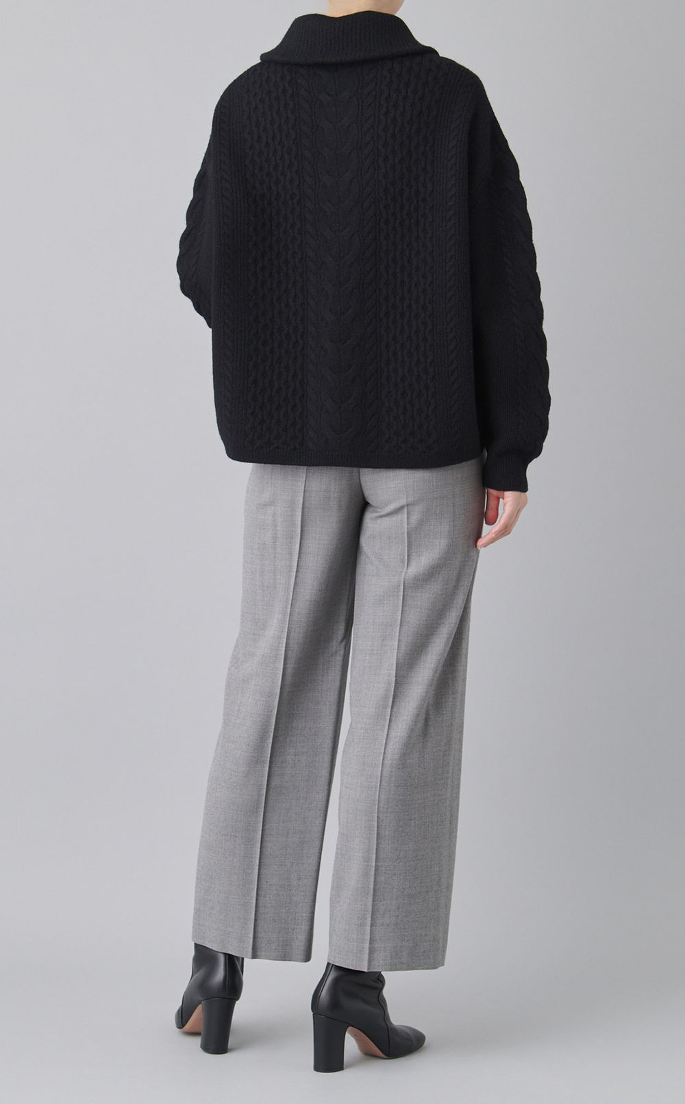 ハーフジップミドルゲージニット