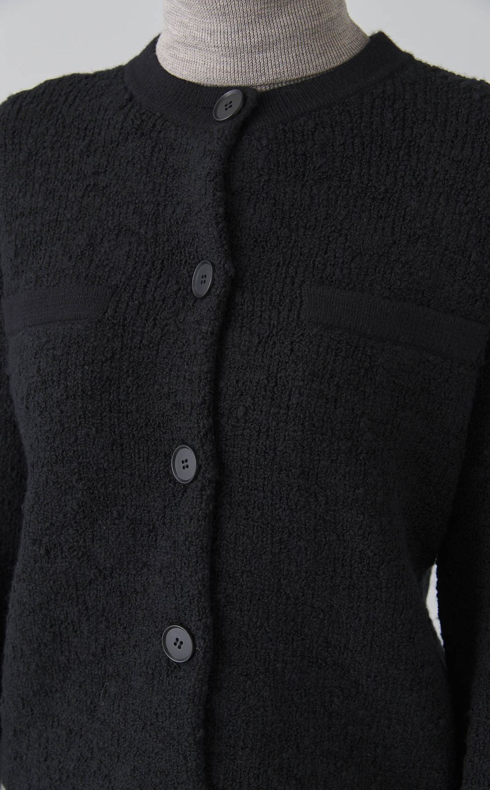 ノーカラーニットジャケット