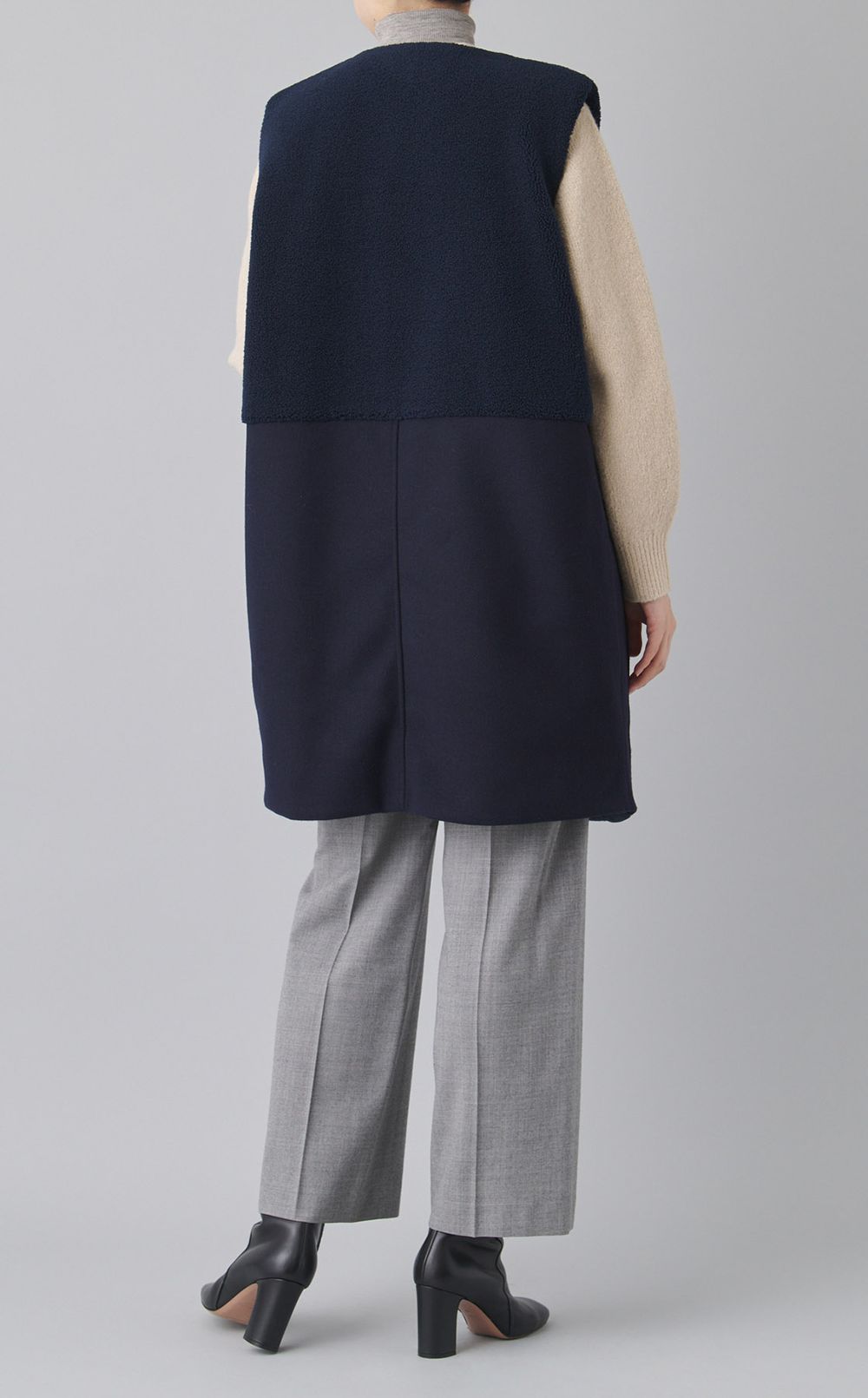 ボアフリースロングジレ