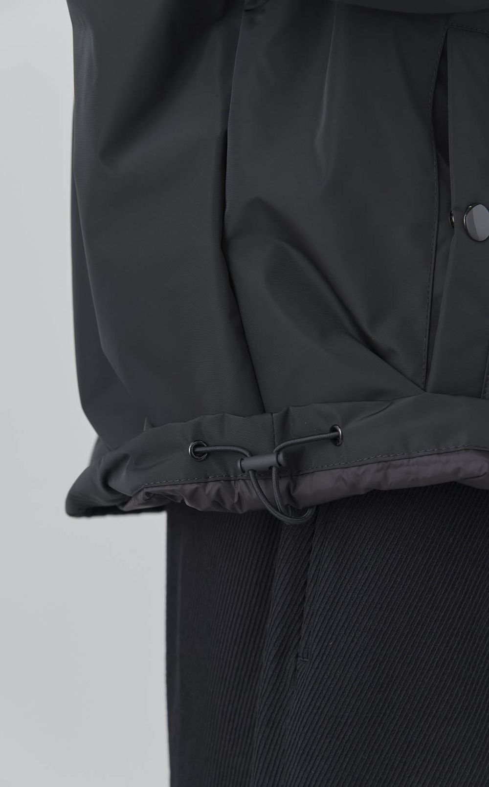 ジップアップロゴブルゾン