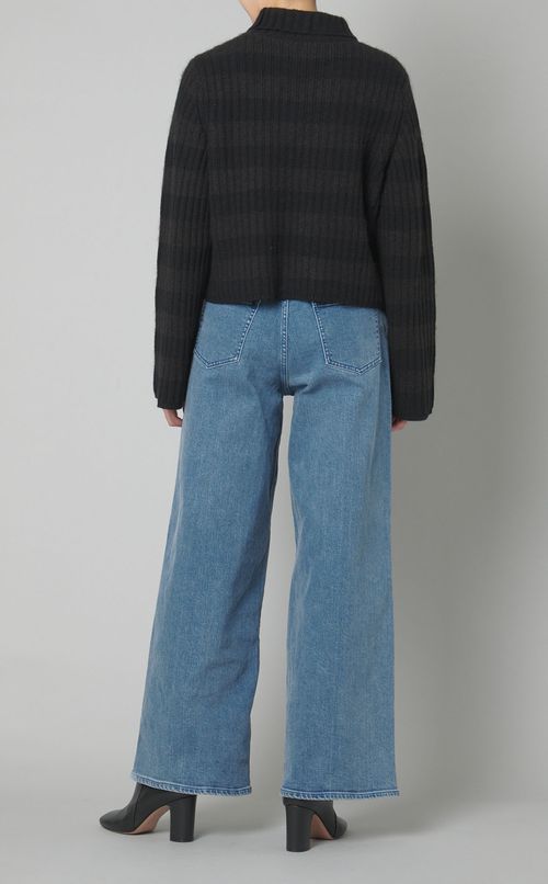 ボーダータートルリブニット