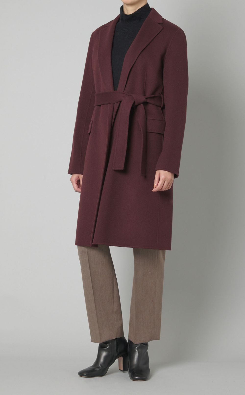 ウールギャバストレートパンツ