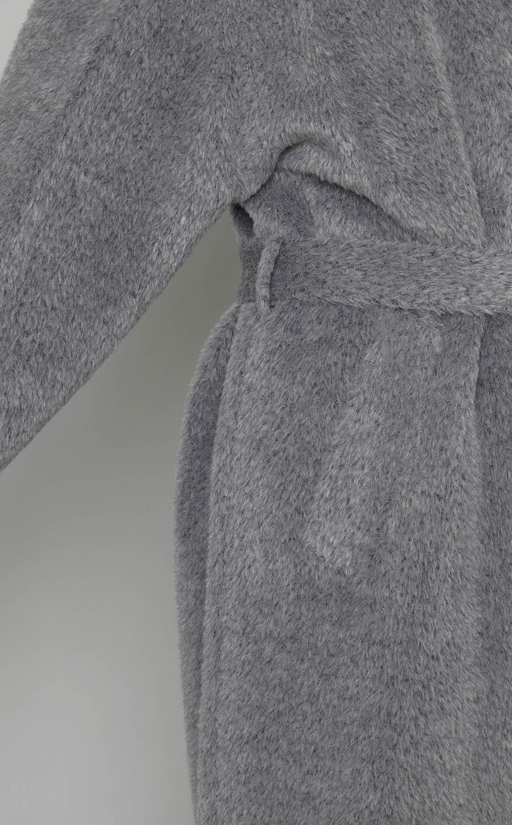 ウールベルテッドガウンコート