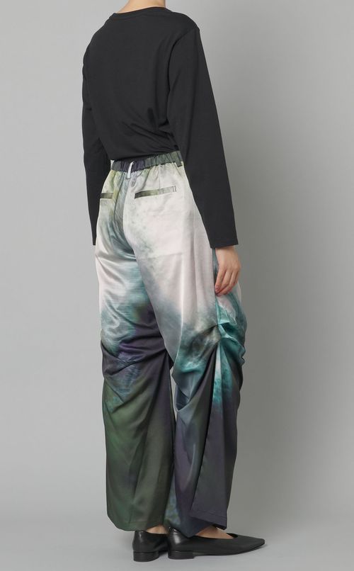 プリントタックパラシュートパンツ