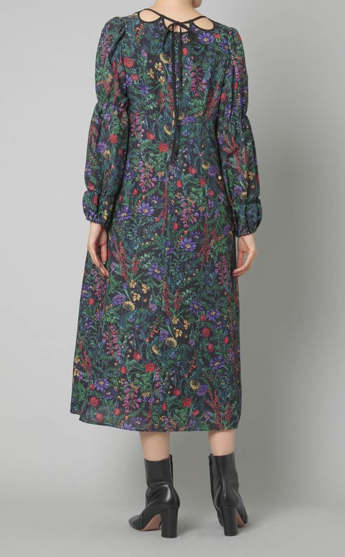 フラワープリントフレアワンピース