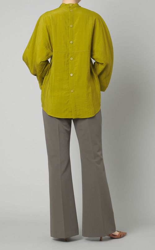 スタンドネックビッグスリーブブラウス