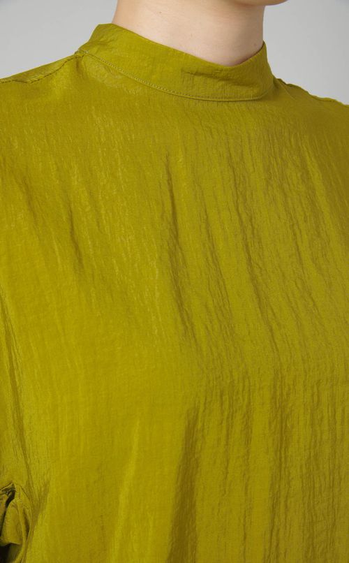 スタンドネックビッグスリーブブラウス