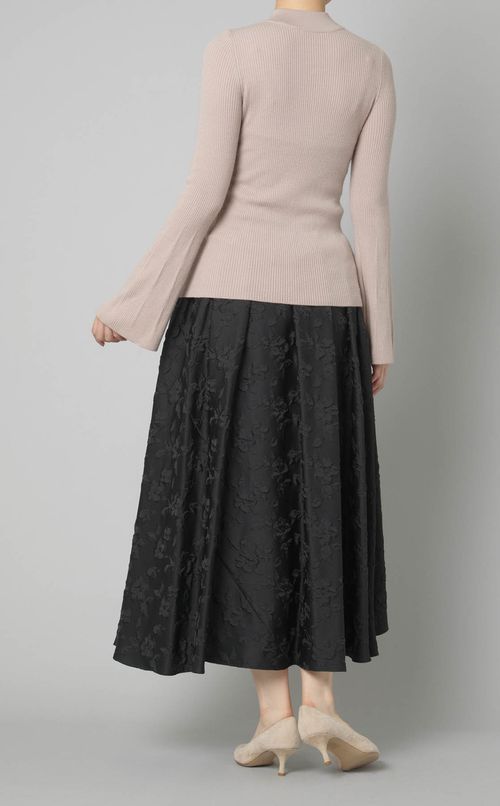 フレアスリーブウールリブニット