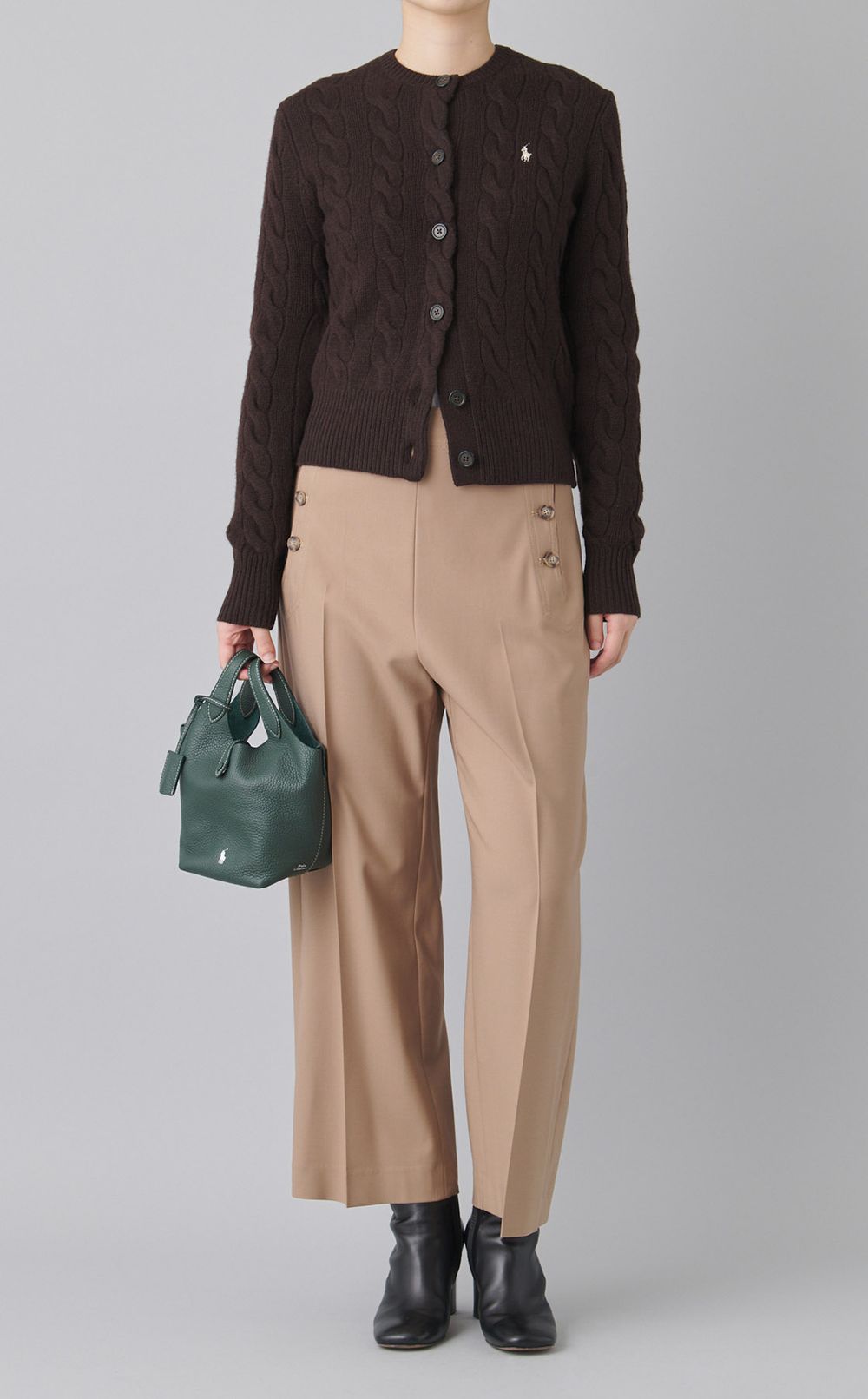 サイドボタンクロップドワイドパンツ