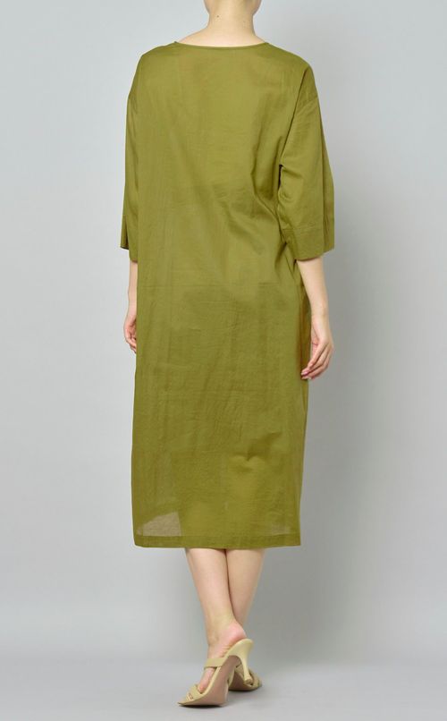 ベルト付ボタニカルダイワンピース