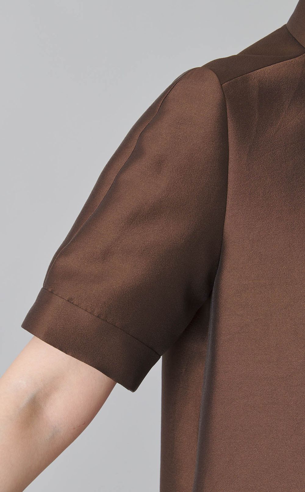 フロントタックワンピース