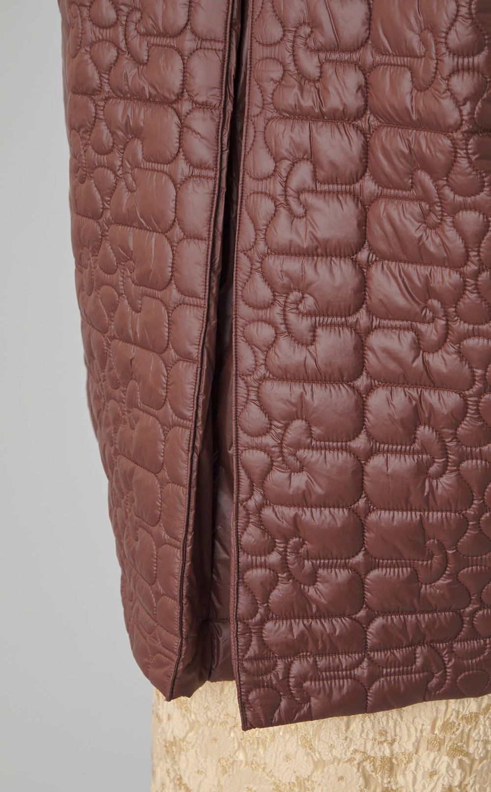 シャイニーキルティングブルゾン