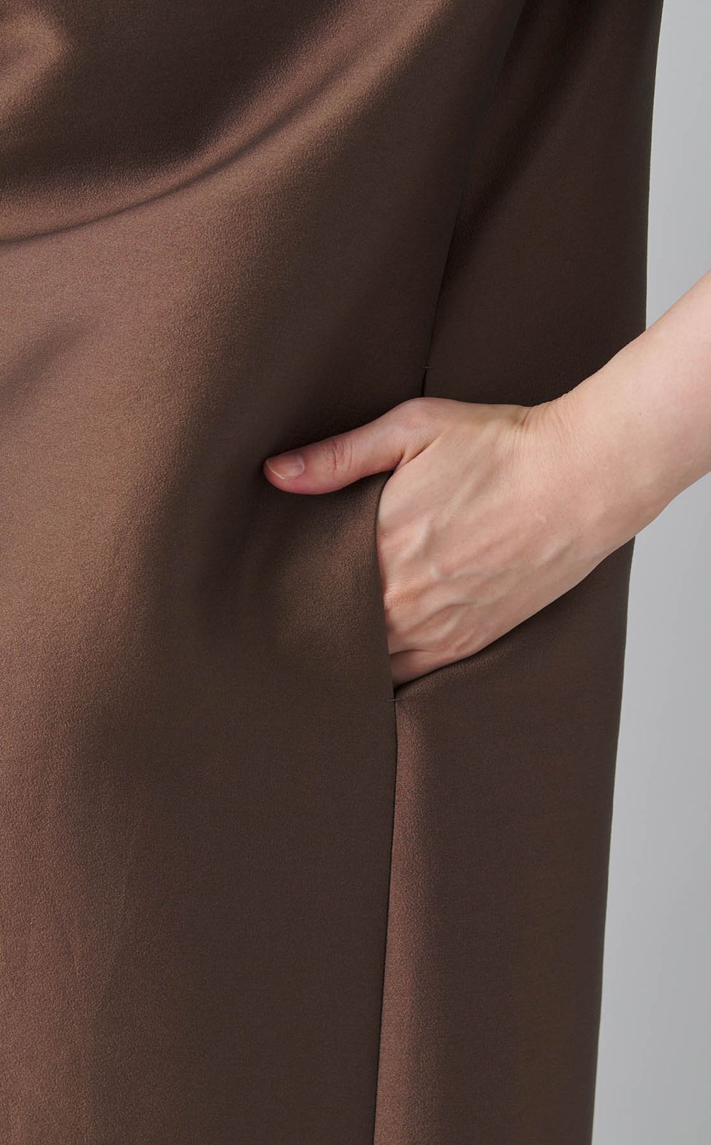 フロントタックワンピース