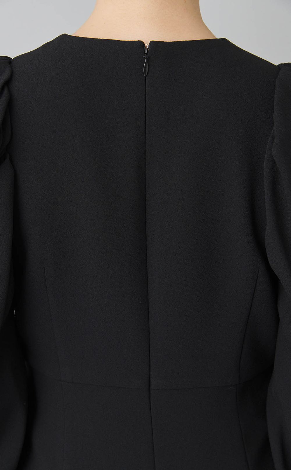 パール付バルーンスリーブワンピース