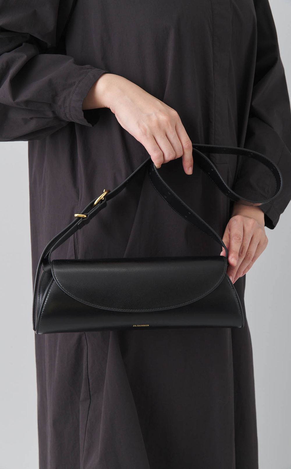 CANNOLOレザーショルダーバッグ