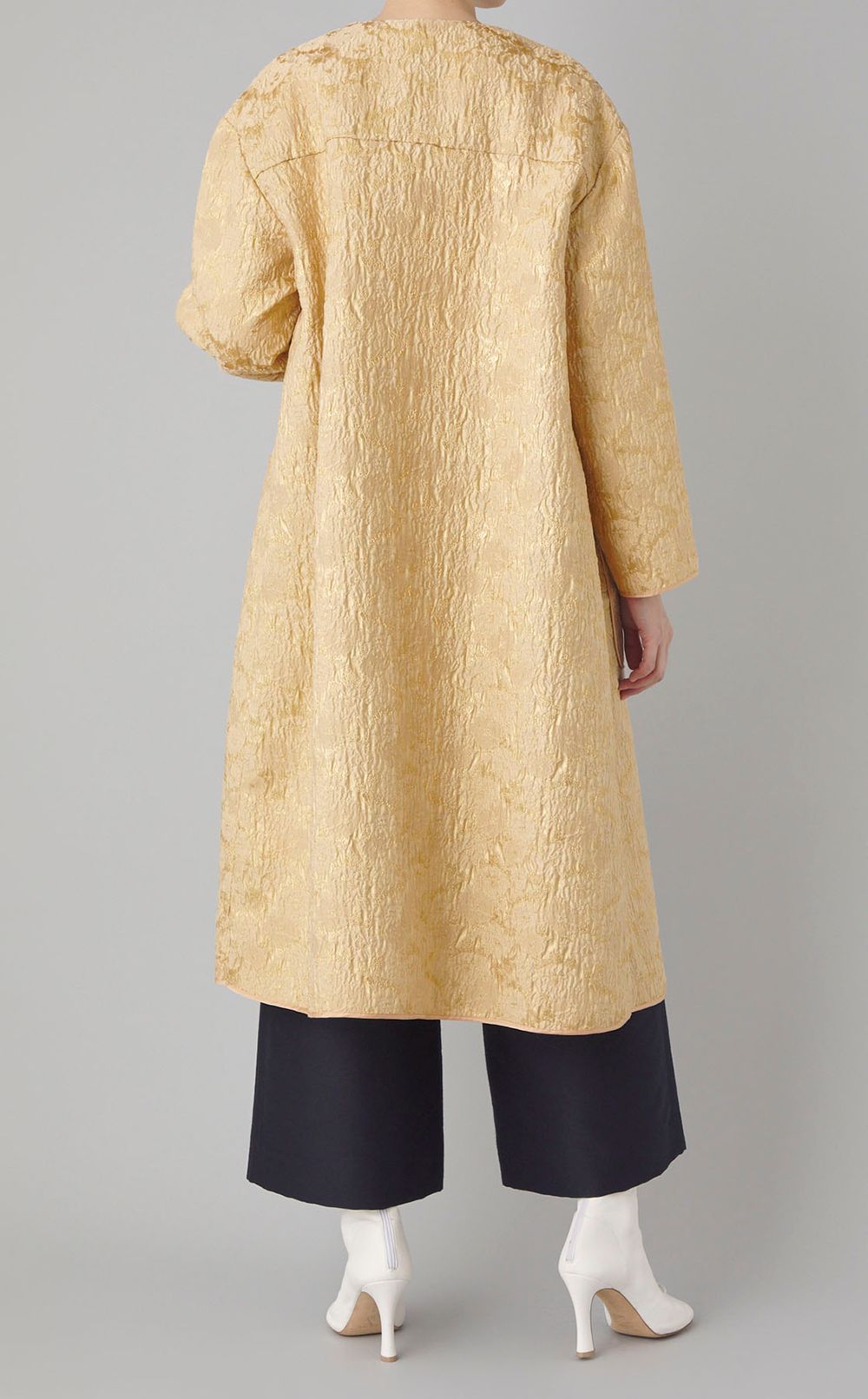 フラワージャガードノーカラーコート