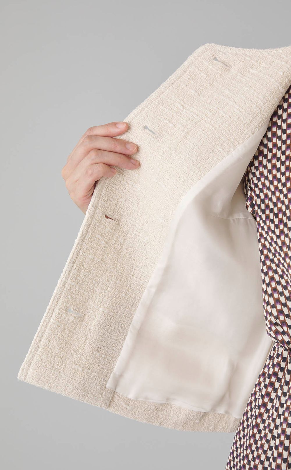 コットンツイードノーカラージャケット