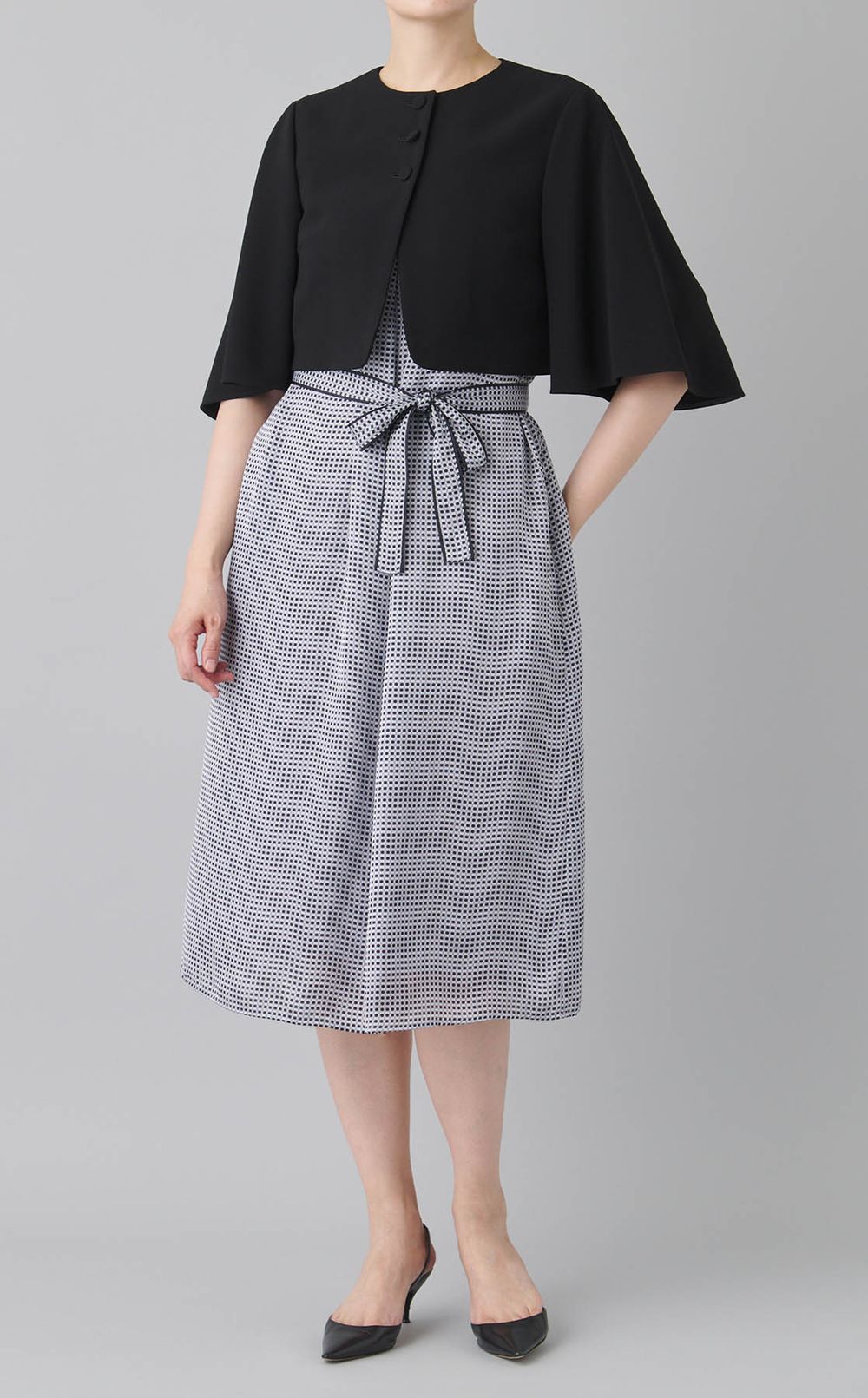 ダブルクロスケープボレロ