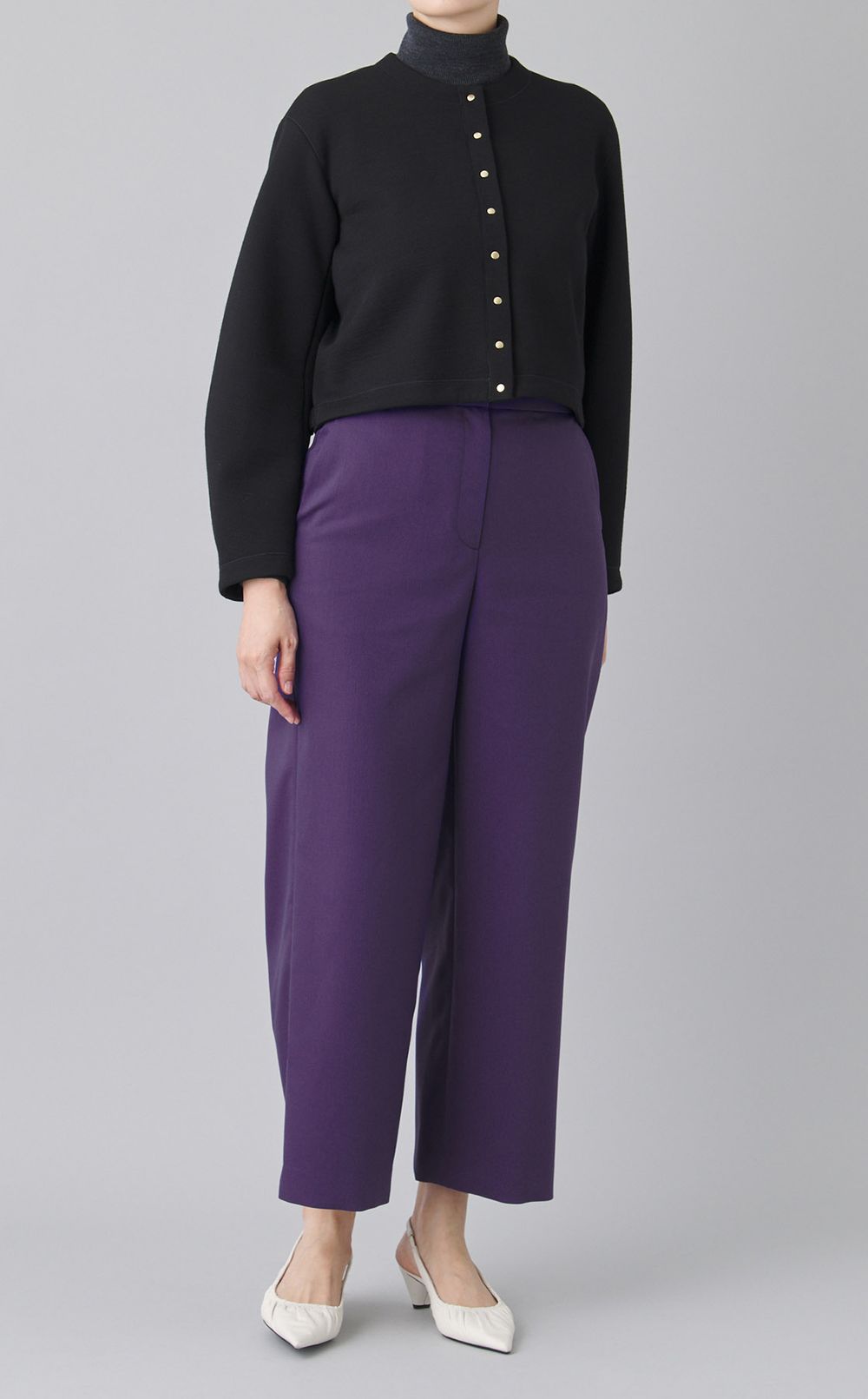 ノーカラードットボタンカーディガン