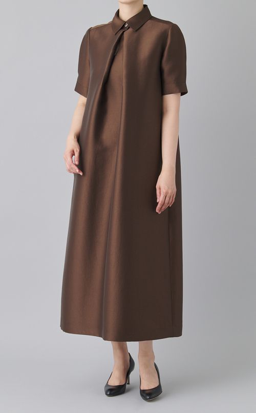 フロントタックワンピース