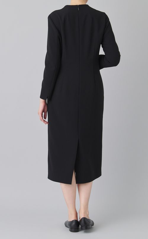 Vネックダブルクロスワンピース