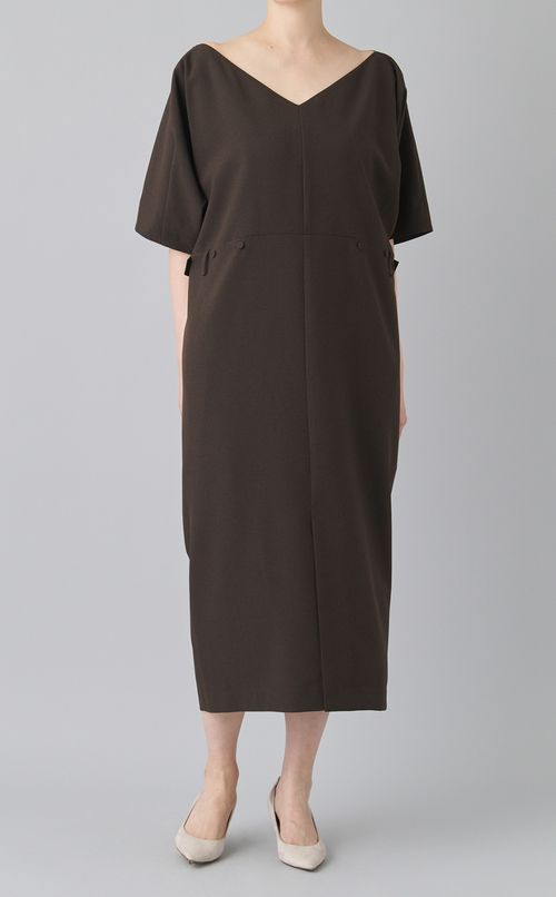 ドルマンスリーブスーツワンピース