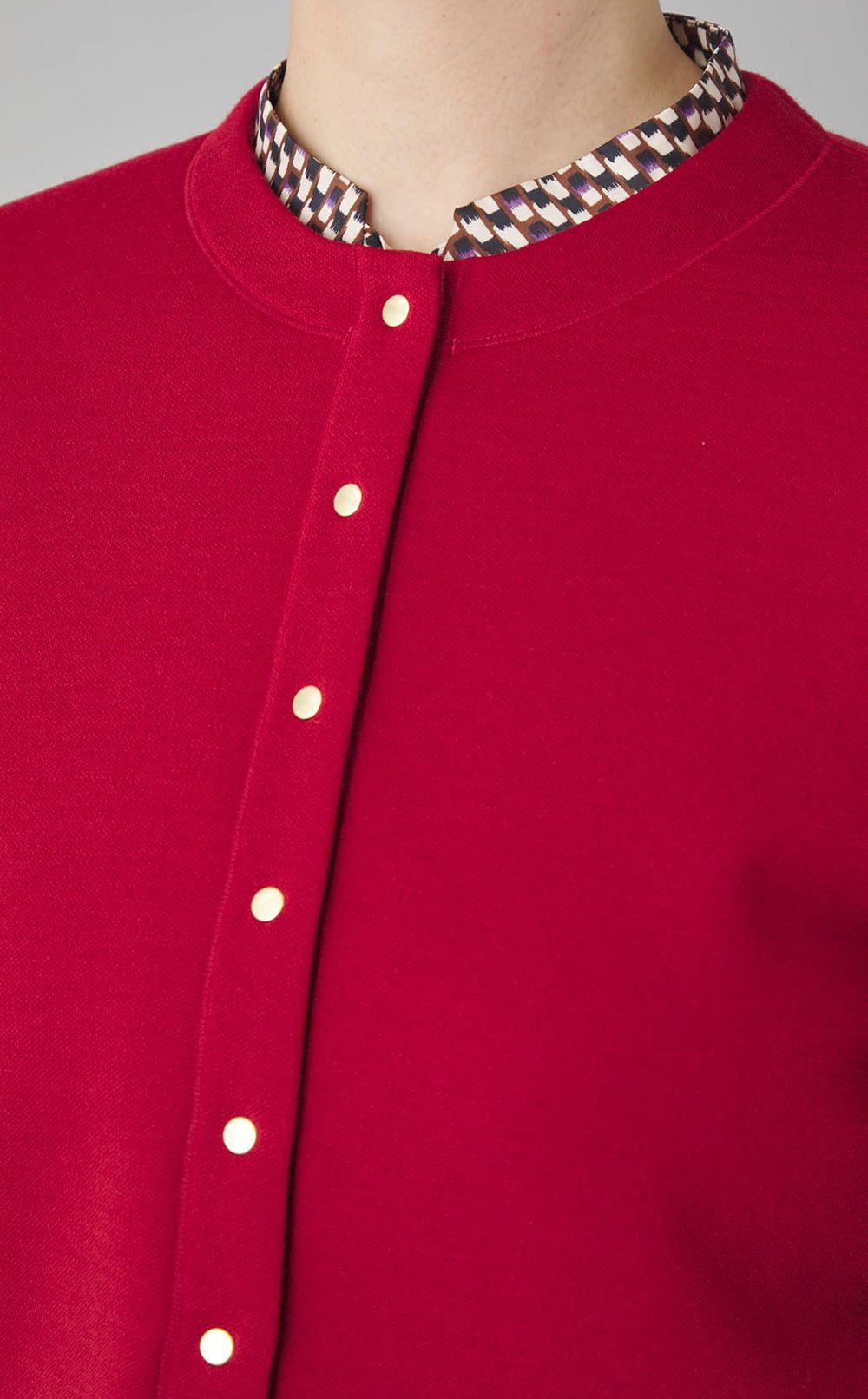 ノーカラードットボタンカーディガン