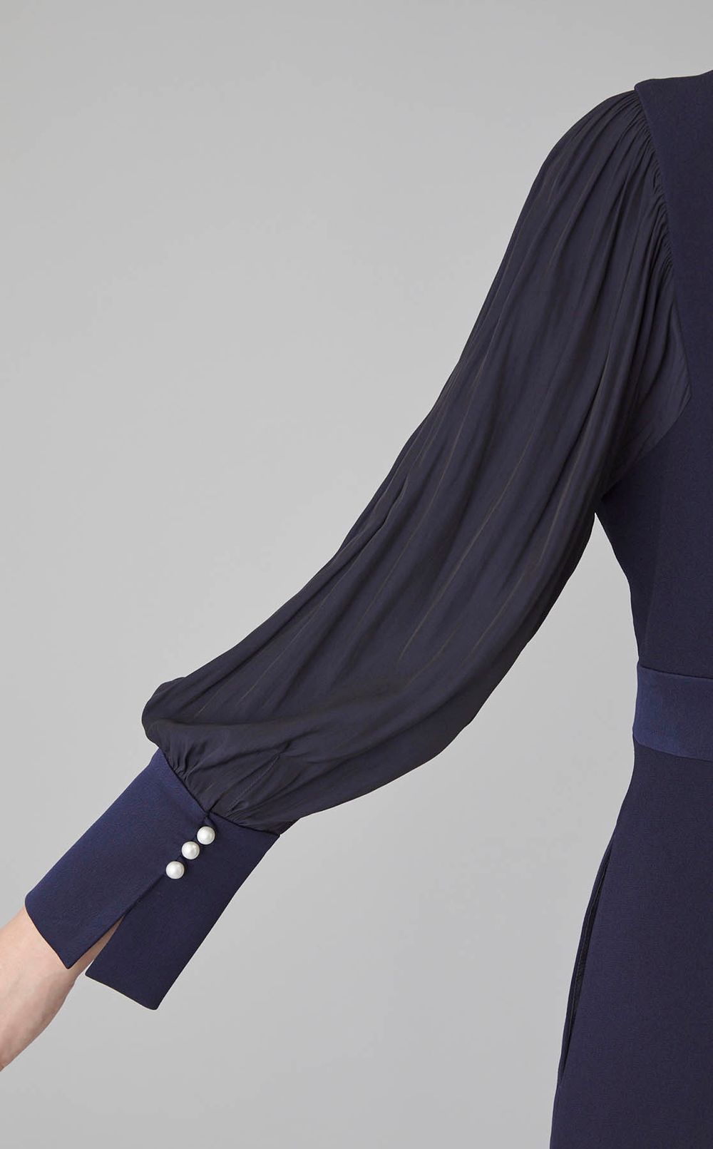 2wayネックパール付ドレス