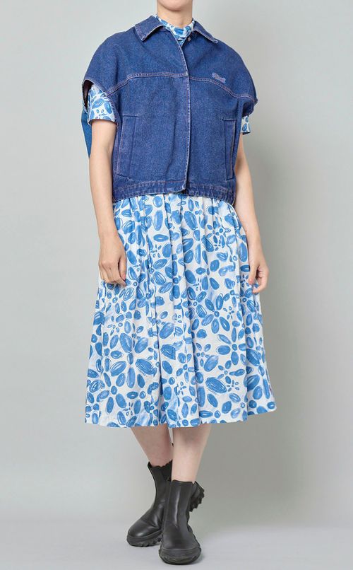 ウォッシュドデニムノースリーブブルゾン