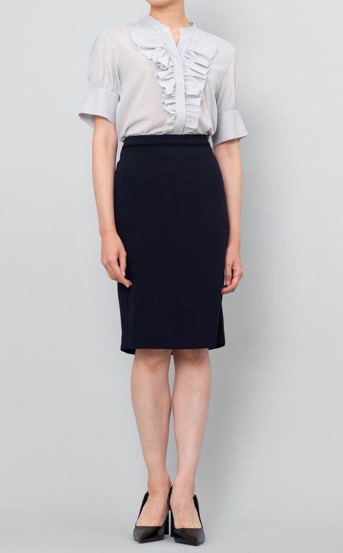 フロントフリルデザインブラウス