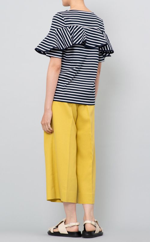 バックフレアパイピングブラウス