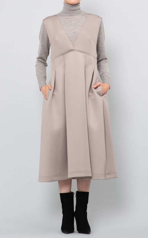 タックフレアジャンパースカート