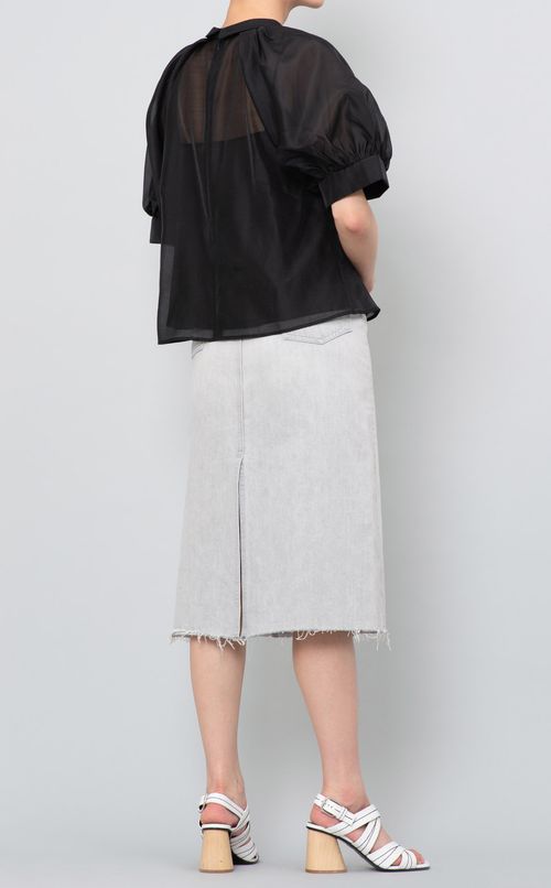 オーガンジーパフスリーブブラウス