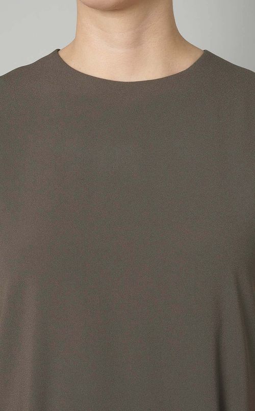 サイドタックスリーブレスワンピース