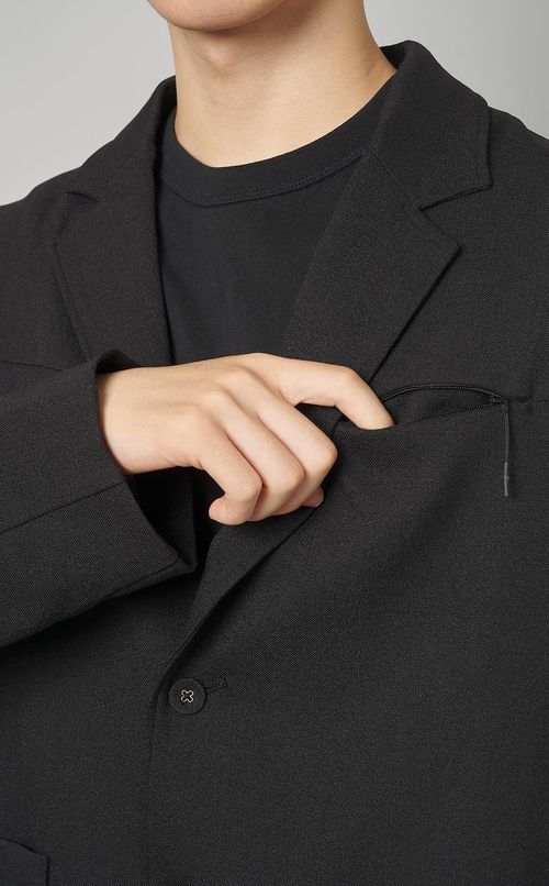 ウィンドストッパーラペルジャケット