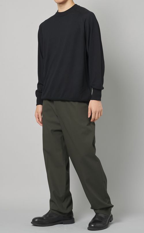 ウーステッドウールプルオーバーニット