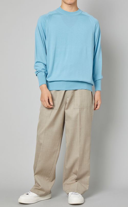 ウーステッドウールプルオーバーニット